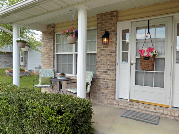 The Small-ish Porch